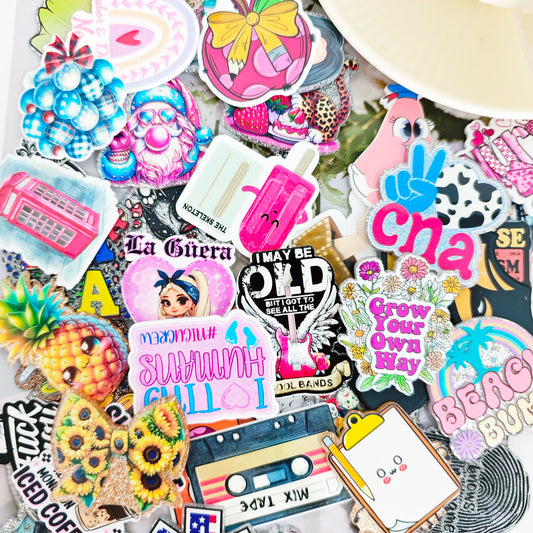 Acrylic patches, popular name tag accessories, DIY accessories, factory direct sales.(WA: +8618358005289)